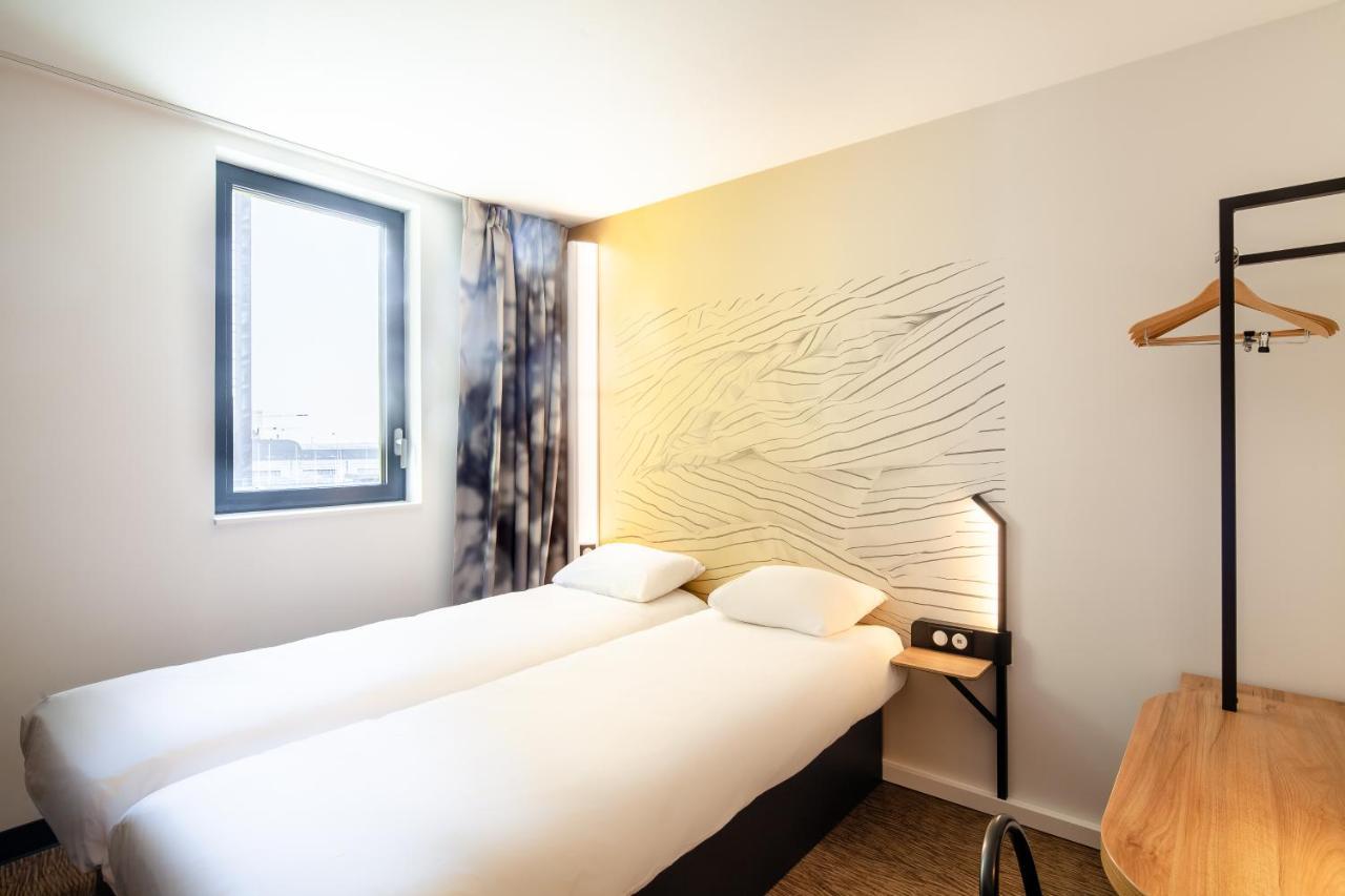 B&B HOTEL Ouistreham Extérieur photo