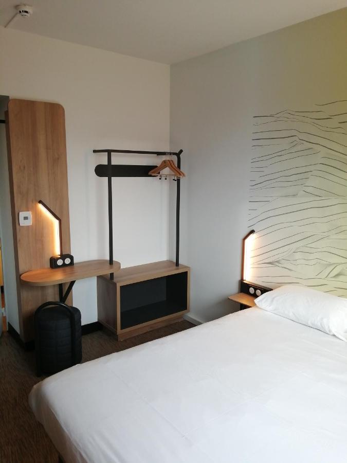 B&B HOTEL Ouistreham Extérieur photo