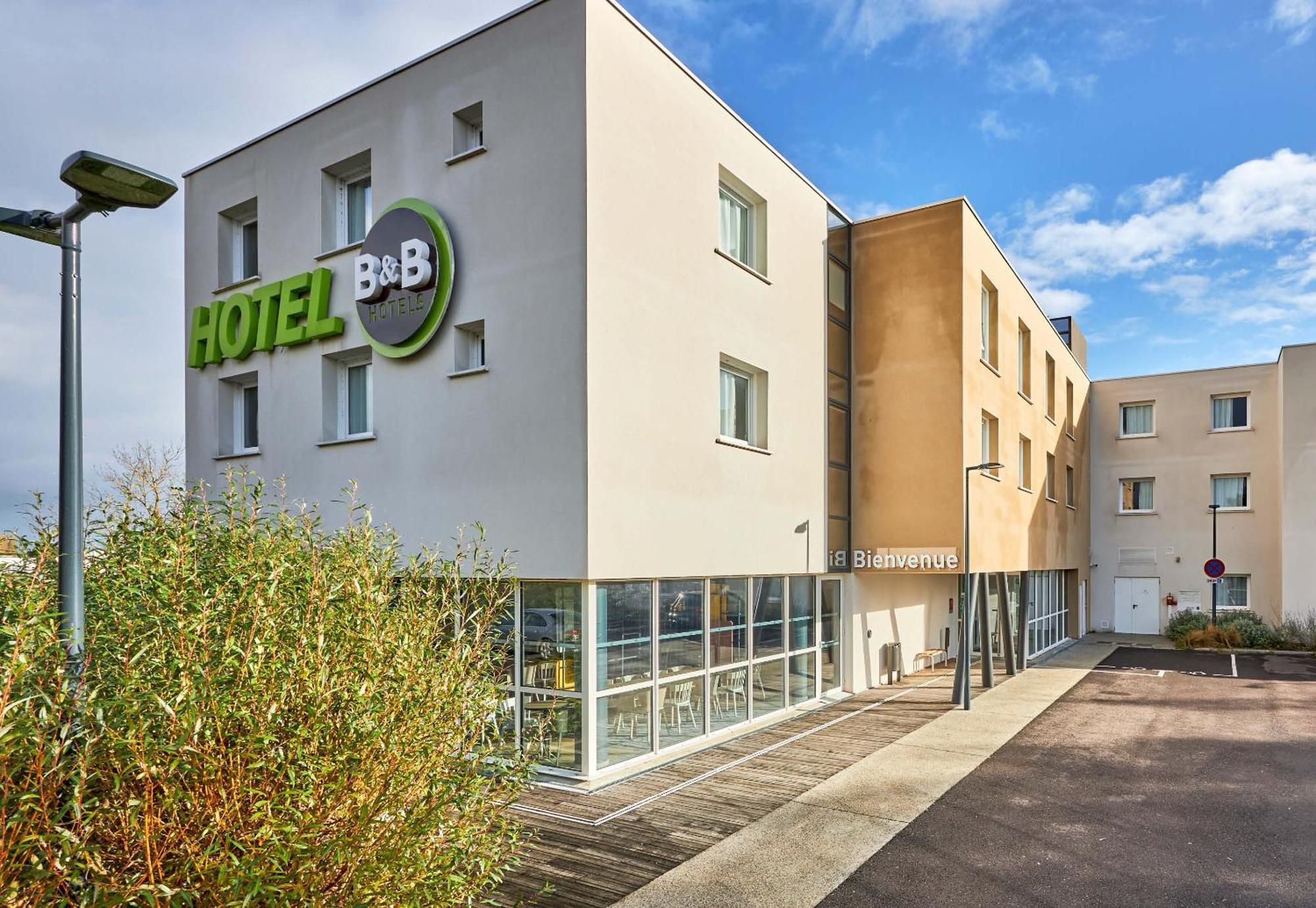 B&B HOTEL Ouistreham Extérieur photo